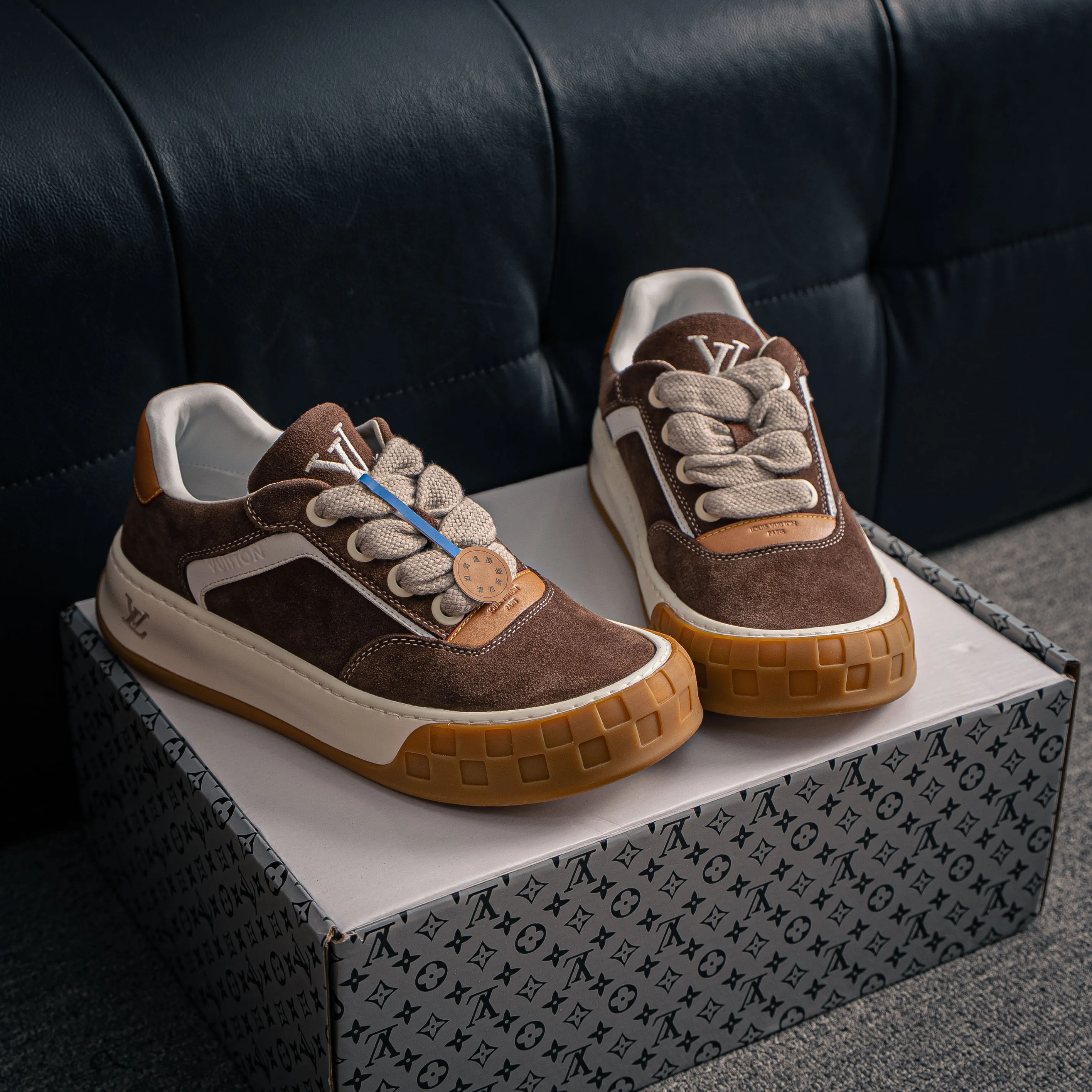 # LV LOUIS VUITTON Tilted Low Sneakers Series Low-Top Retro Versatile Skate Shoes 2026 Skate Shoes Shoes